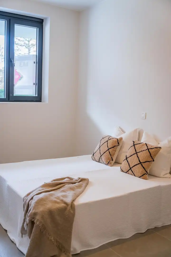 Stijlvol en instapklaar appartement op gelijkvloers. foto 14