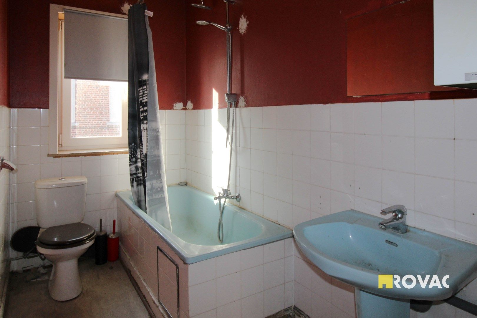 Te renoveren hoekwoning met garage! foto 8