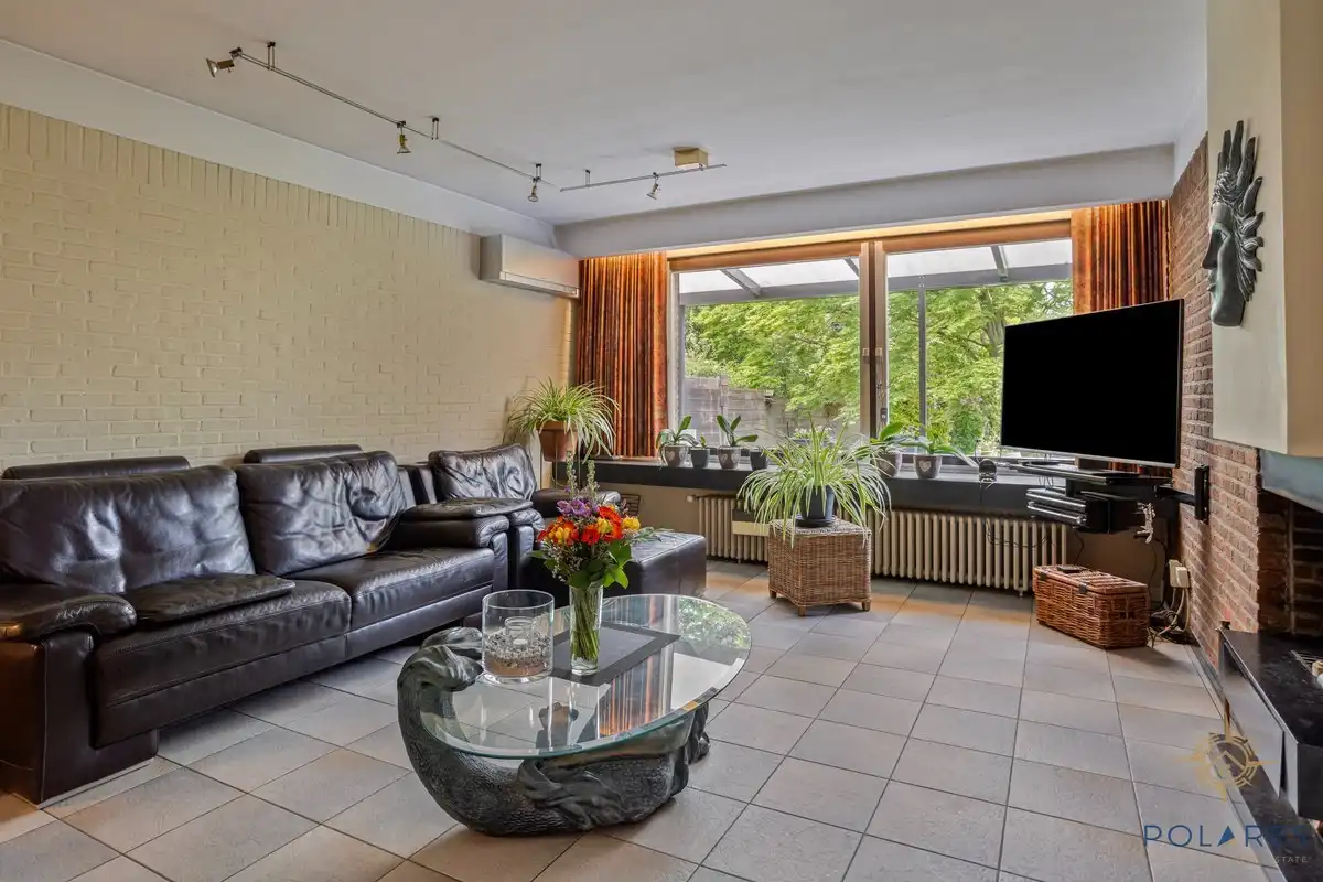 Ruime bel-etage woning met tuin op toplocatie foto 5