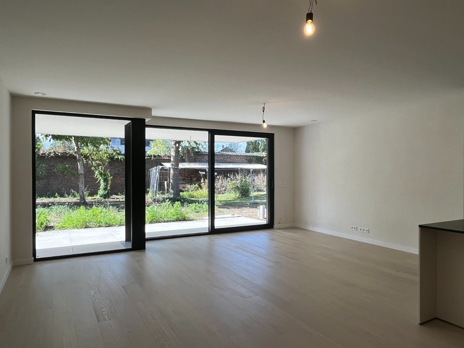 Nieuwbouwappartement te huur in hartje Waregem! foto 4
