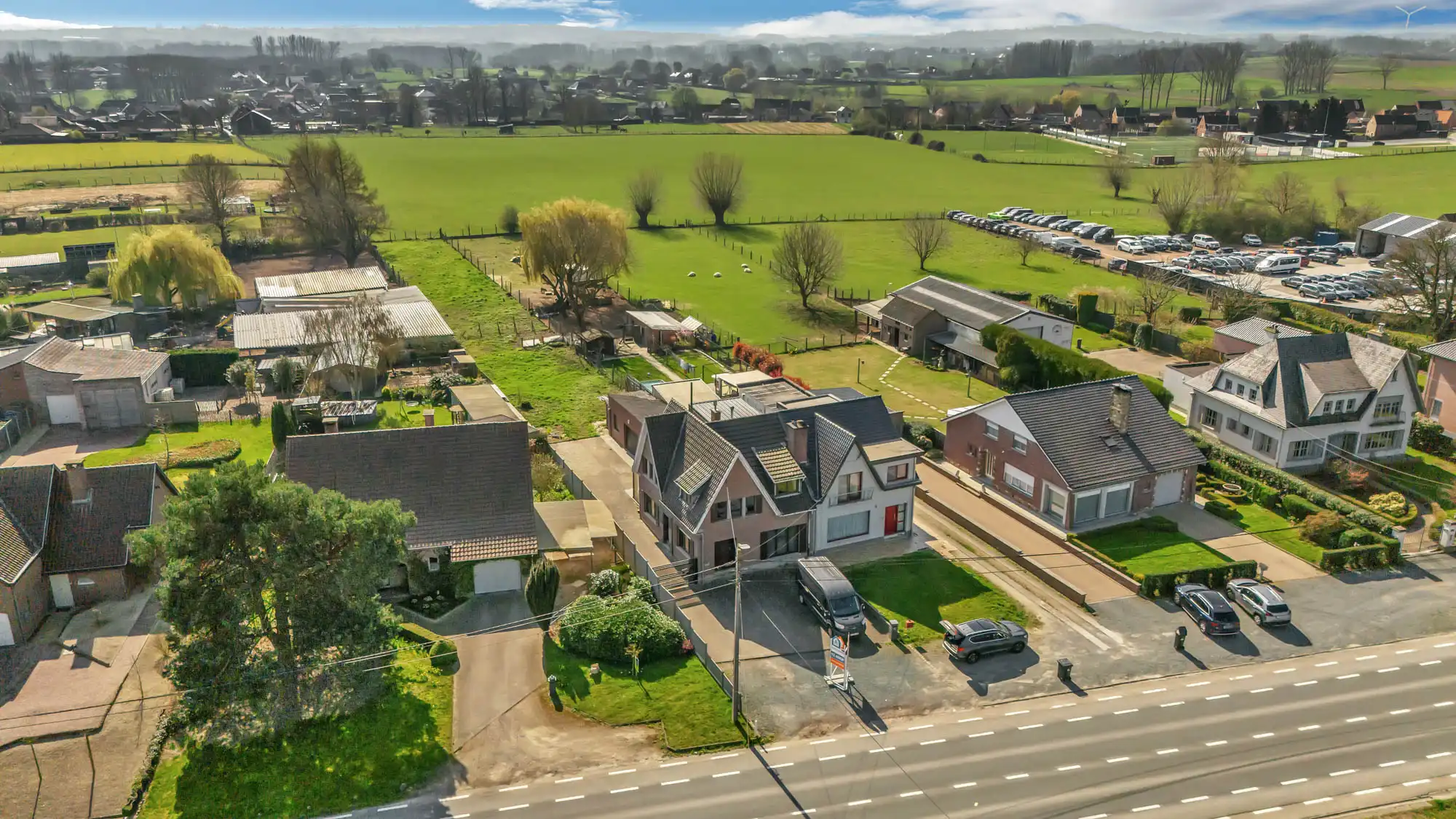 Robuuste woning op ruim perceel foto 21
