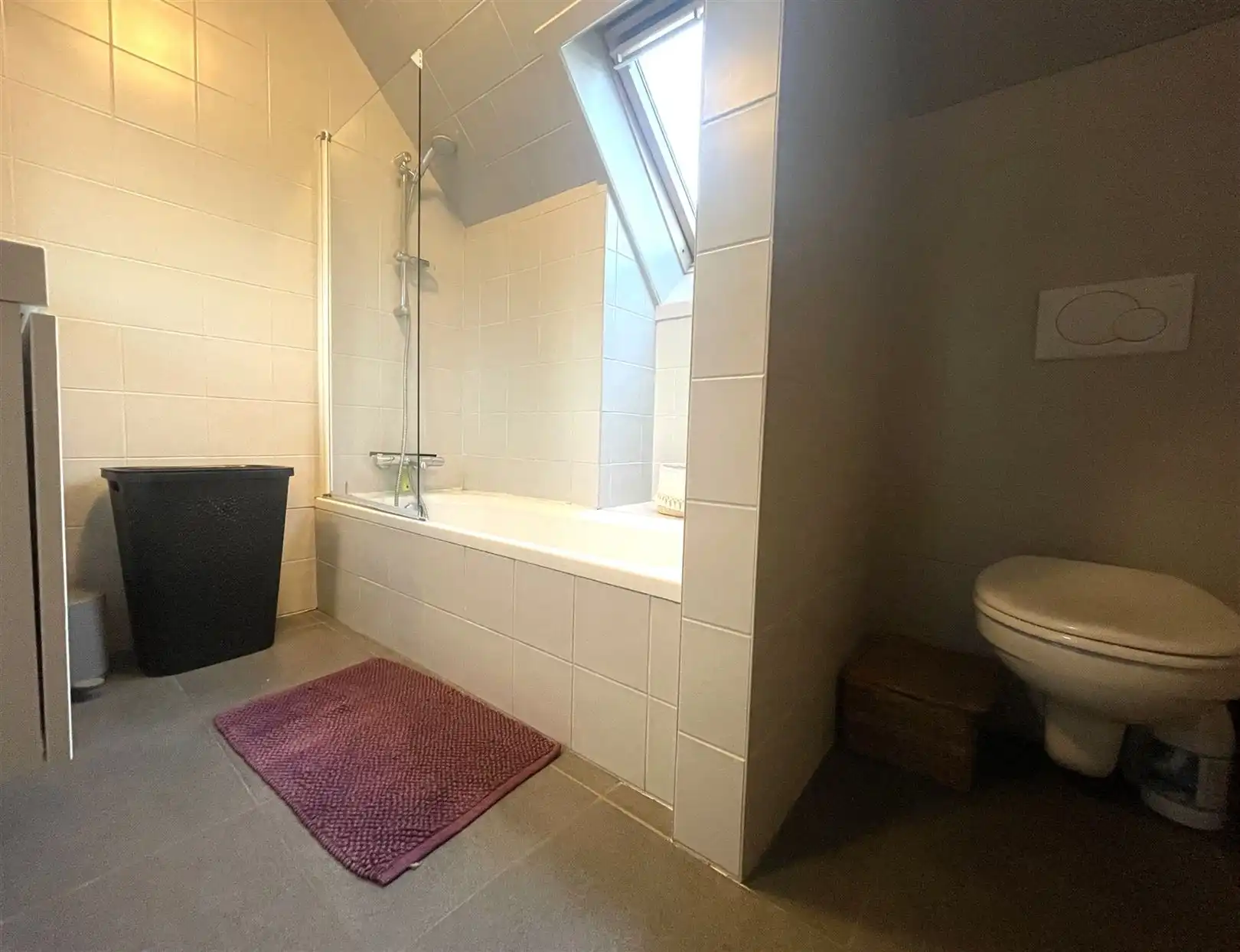 Ruim duplex-appartement te huur te Baasrode aan het water foto 9