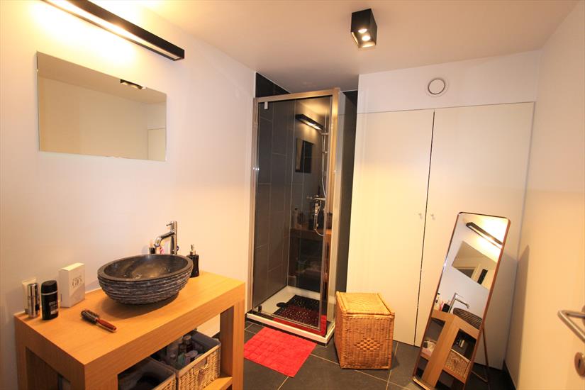 Geklasseerd appartement in hartje Tongeren. foto 5