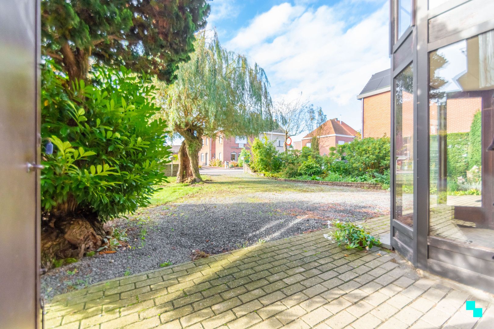 Charmante woning te koop in het hart van Merelbeke foto 35