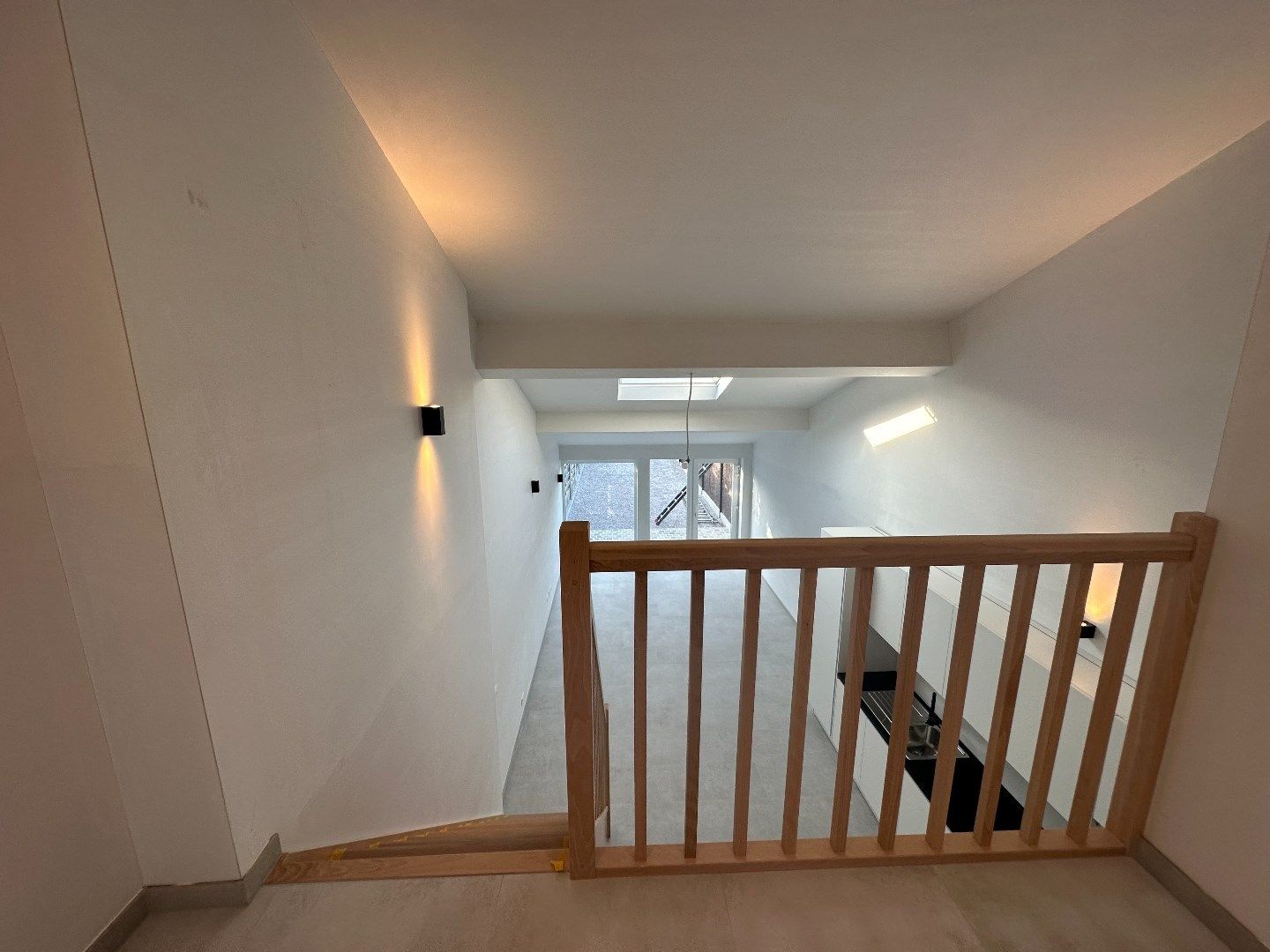 Volledig vernieuwde woning met 2 slaapkamers foto 10