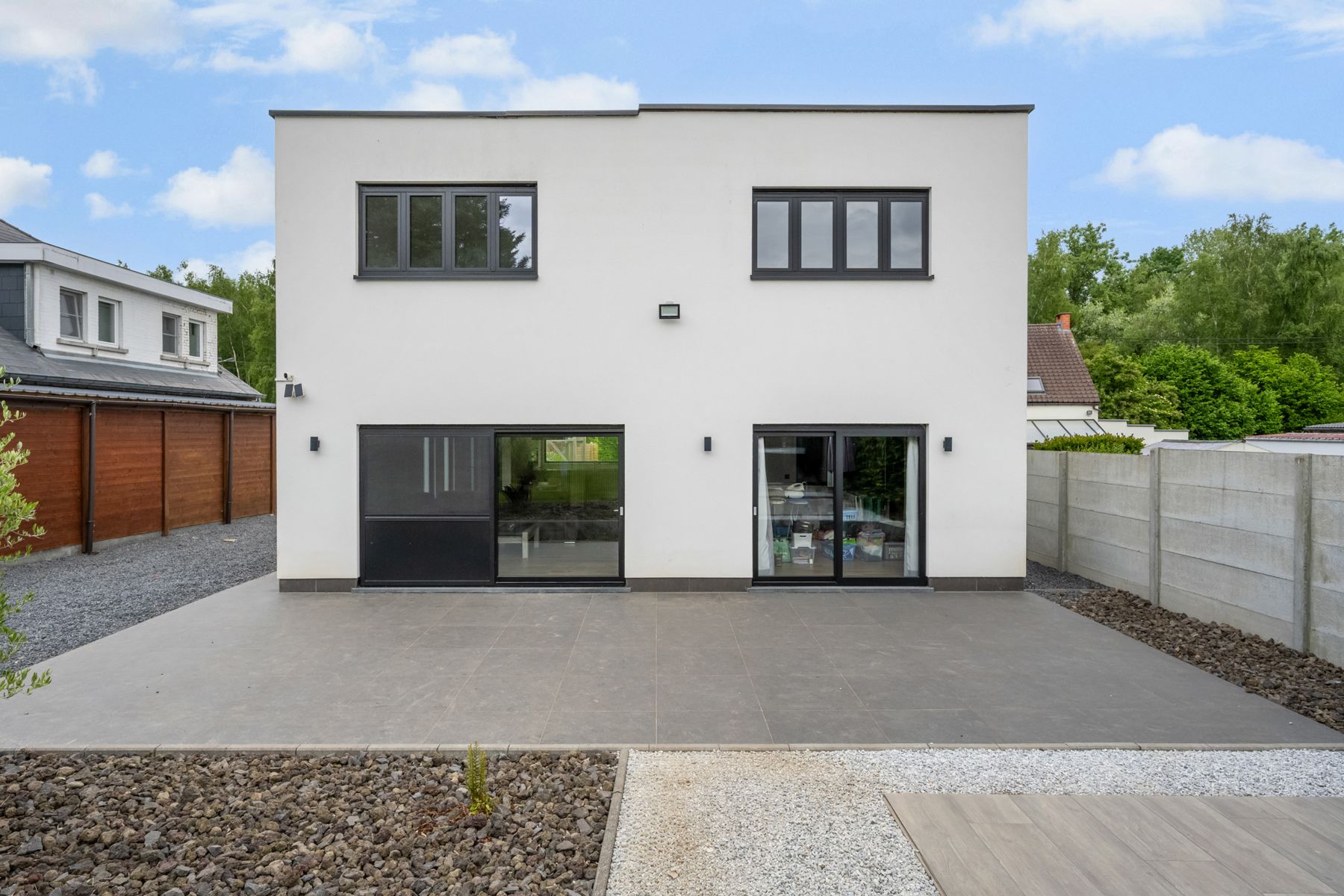 Moderne nieuwbouw te koop in Deux-Acren foto {{pictureIndex}}