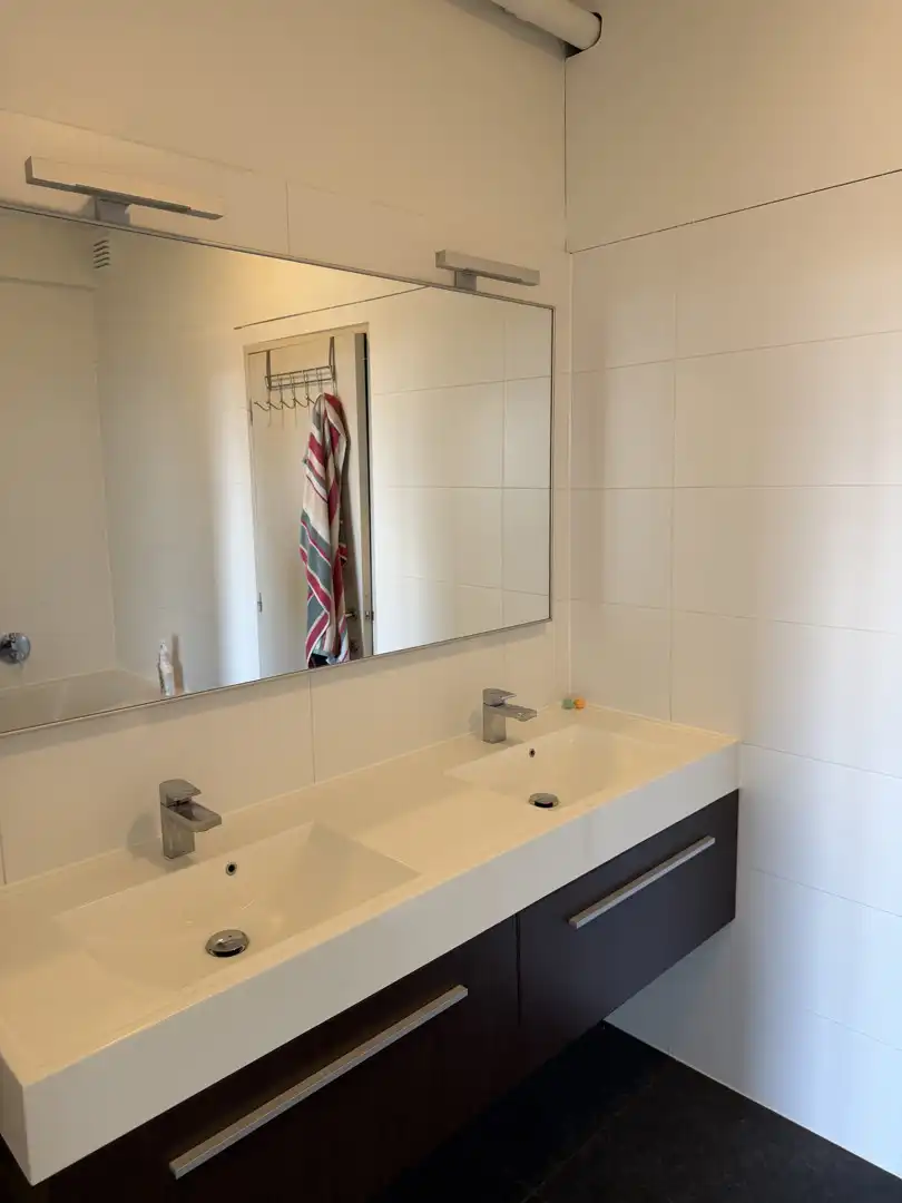 2 slaapkamer appartement met prachtig zicht foto 17