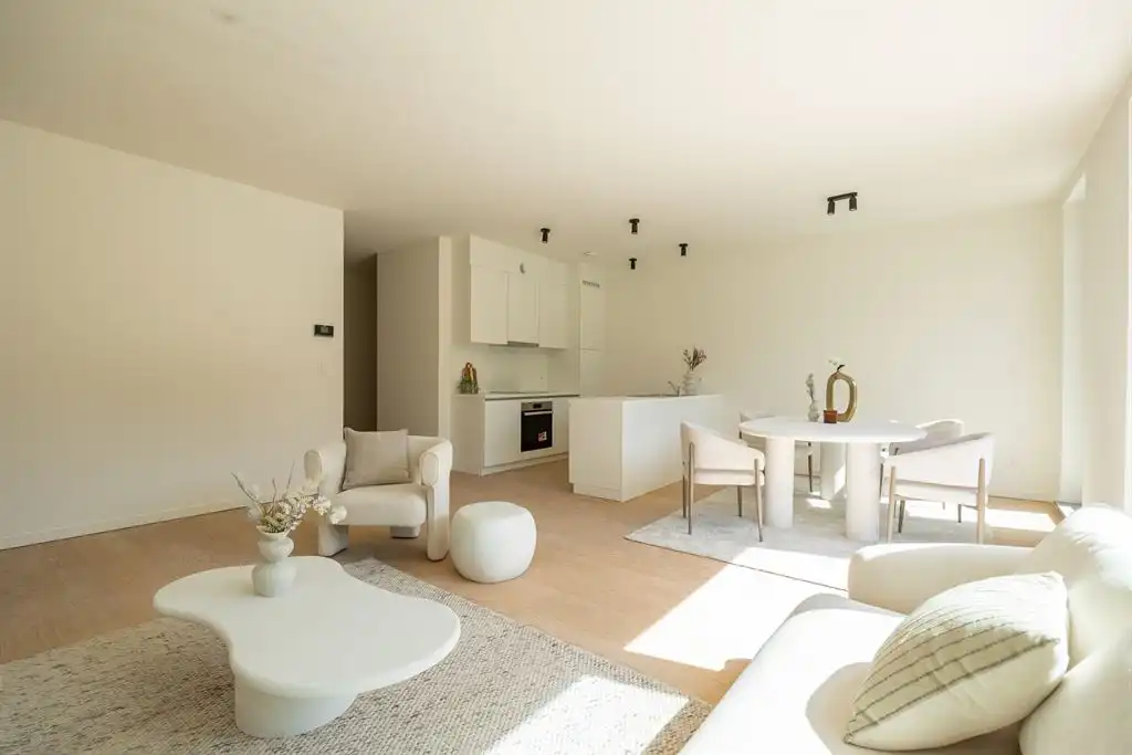 Gelijkvloers app met 3 slpk en tuin foto 9