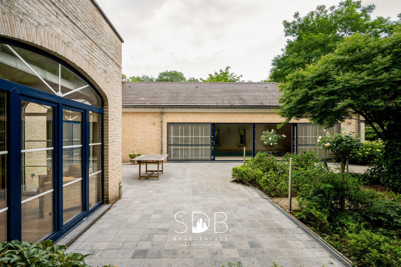 Prachtig landhuis met paardenfaciliteiten op 15.804m² foto 28