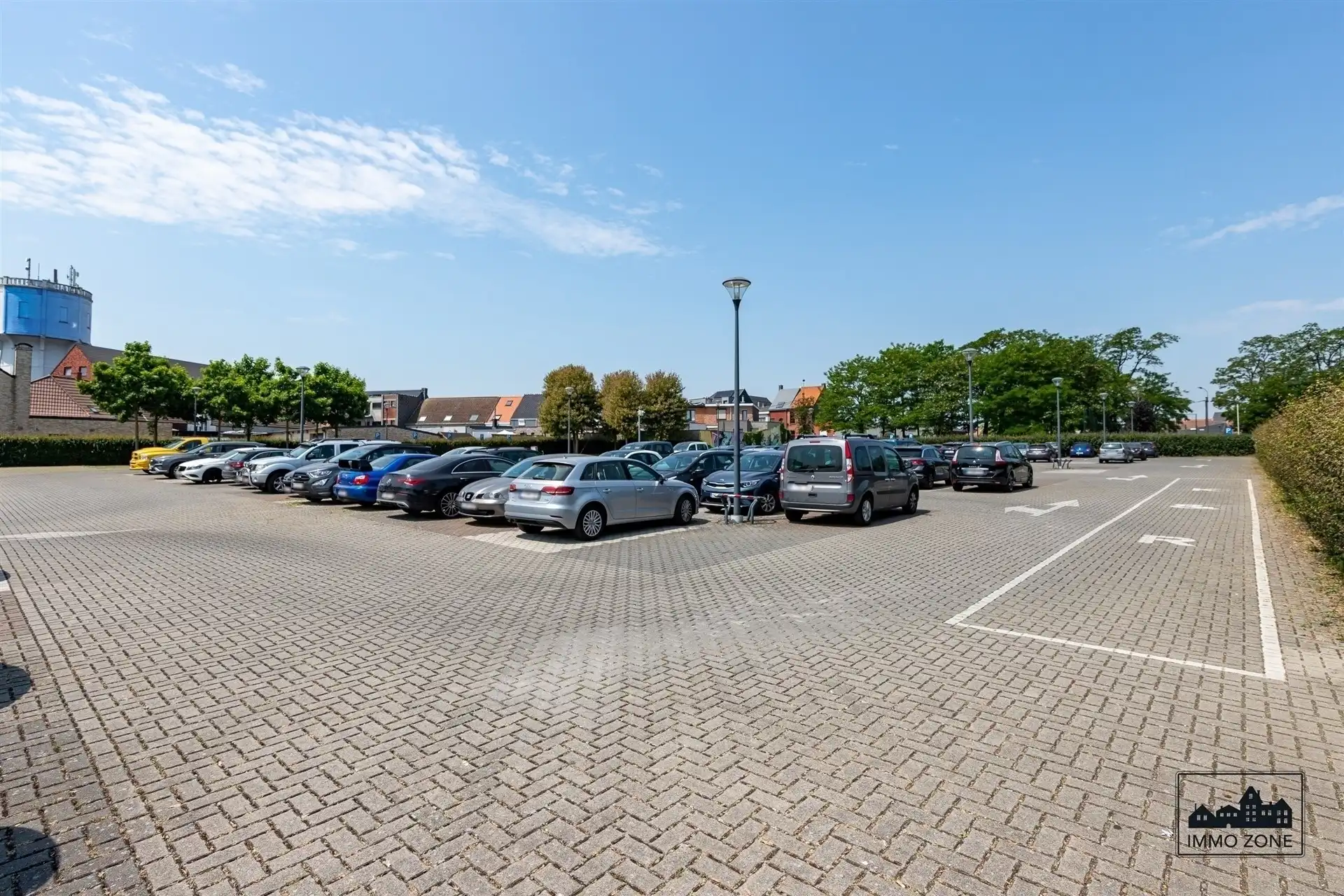 Knusse rijwoning op centrale ligging. foto 26