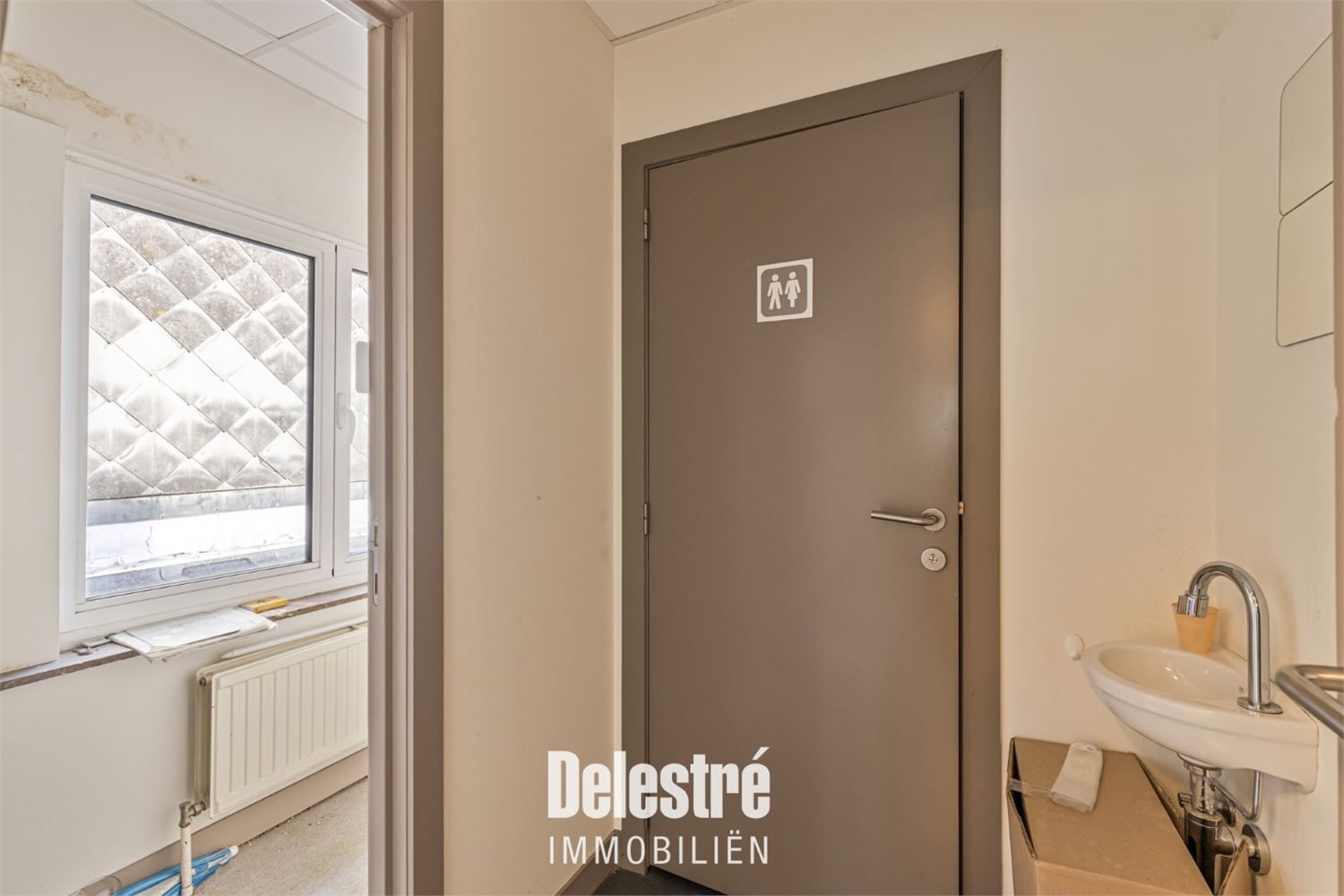 RUIME HANDELSEIGENDOM TOPLOCATIE HOPMARKT foto 30