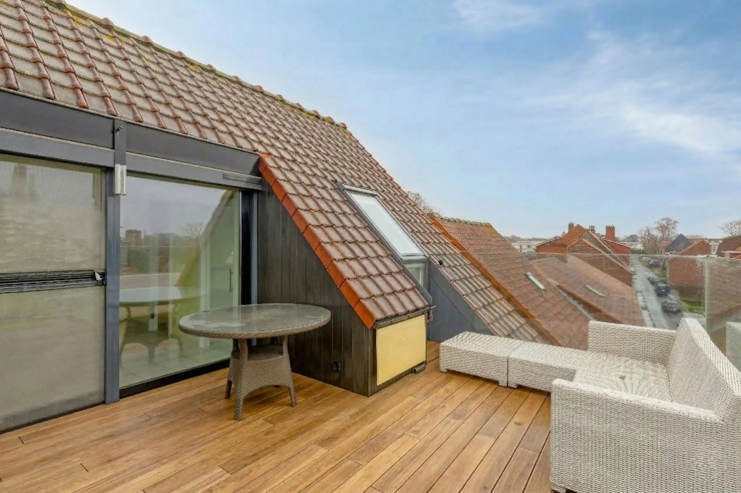 Appartement te koop met dakterras, twee kamers en garage in Ieper foto 18