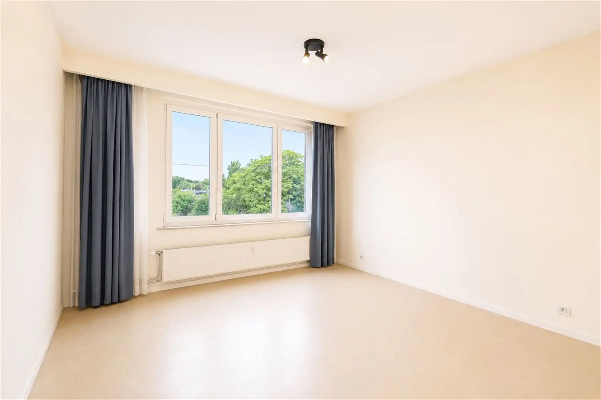 Hoekappartement met 3 slpk en staanplaats op loplocatie in Wilrijk foto 7