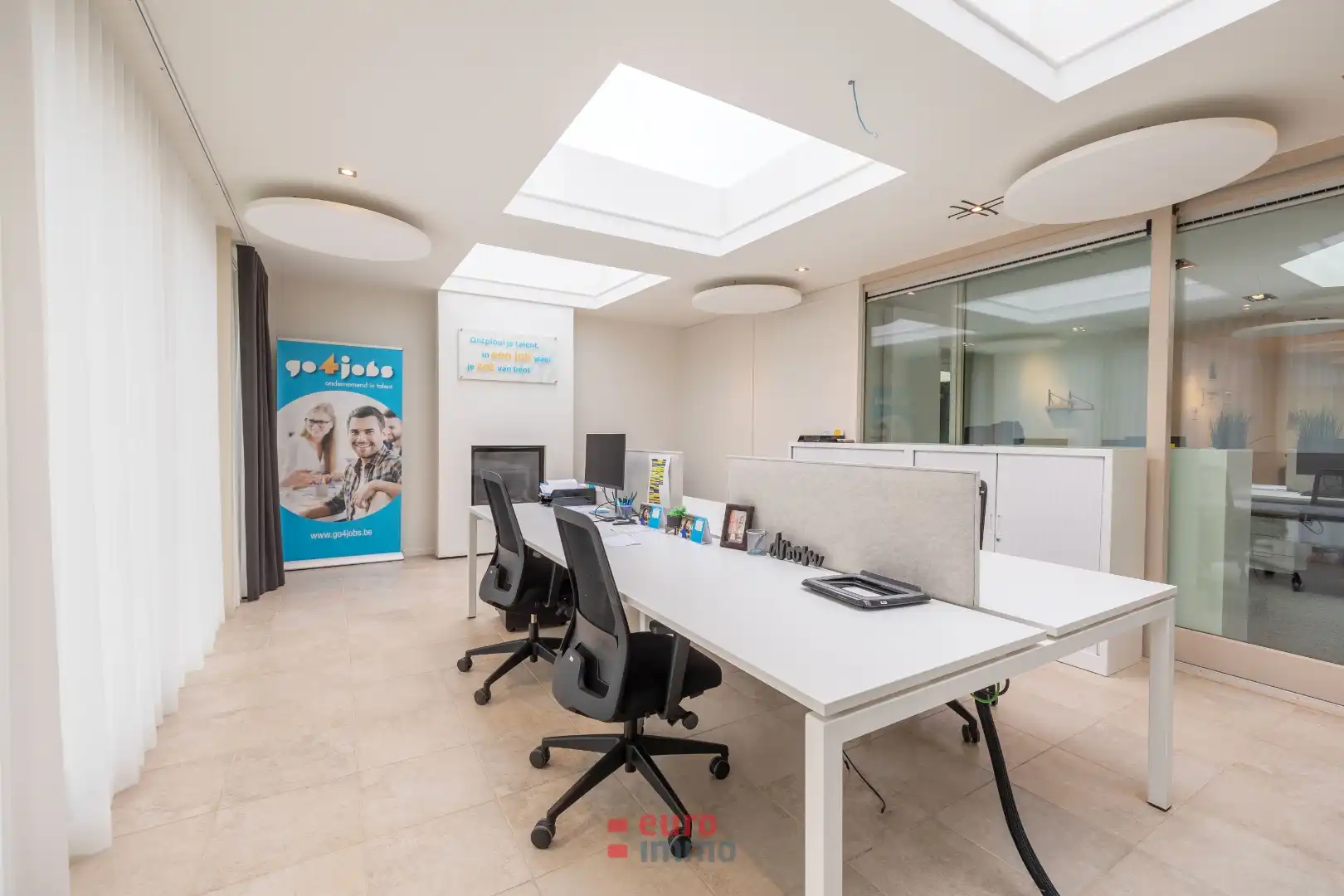 Verhuurd handelspand (toprendement!) met authentieke charmegevel in Nieuwpoort! foto 13