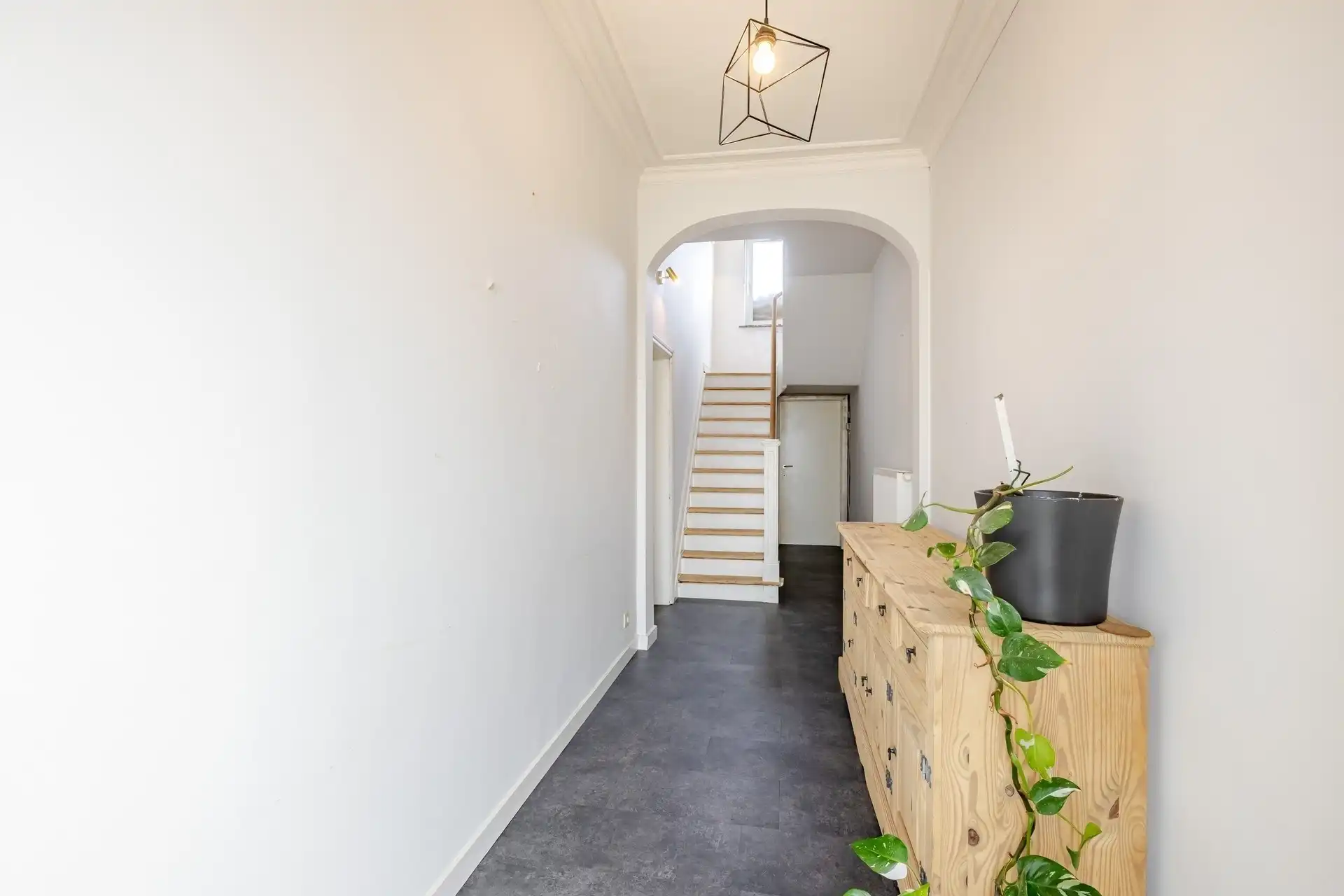 Interessante woning met prachtige tuin in Wichelen. foto 5