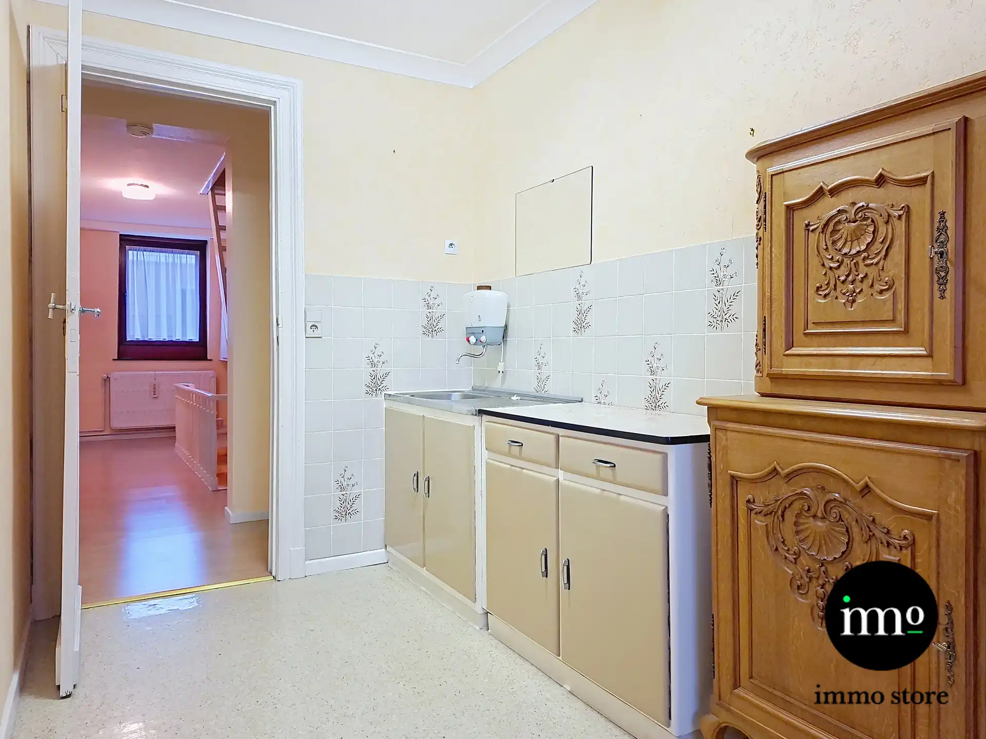 Interbellum bel-etage herenhuis in gegeerde laan foto 16