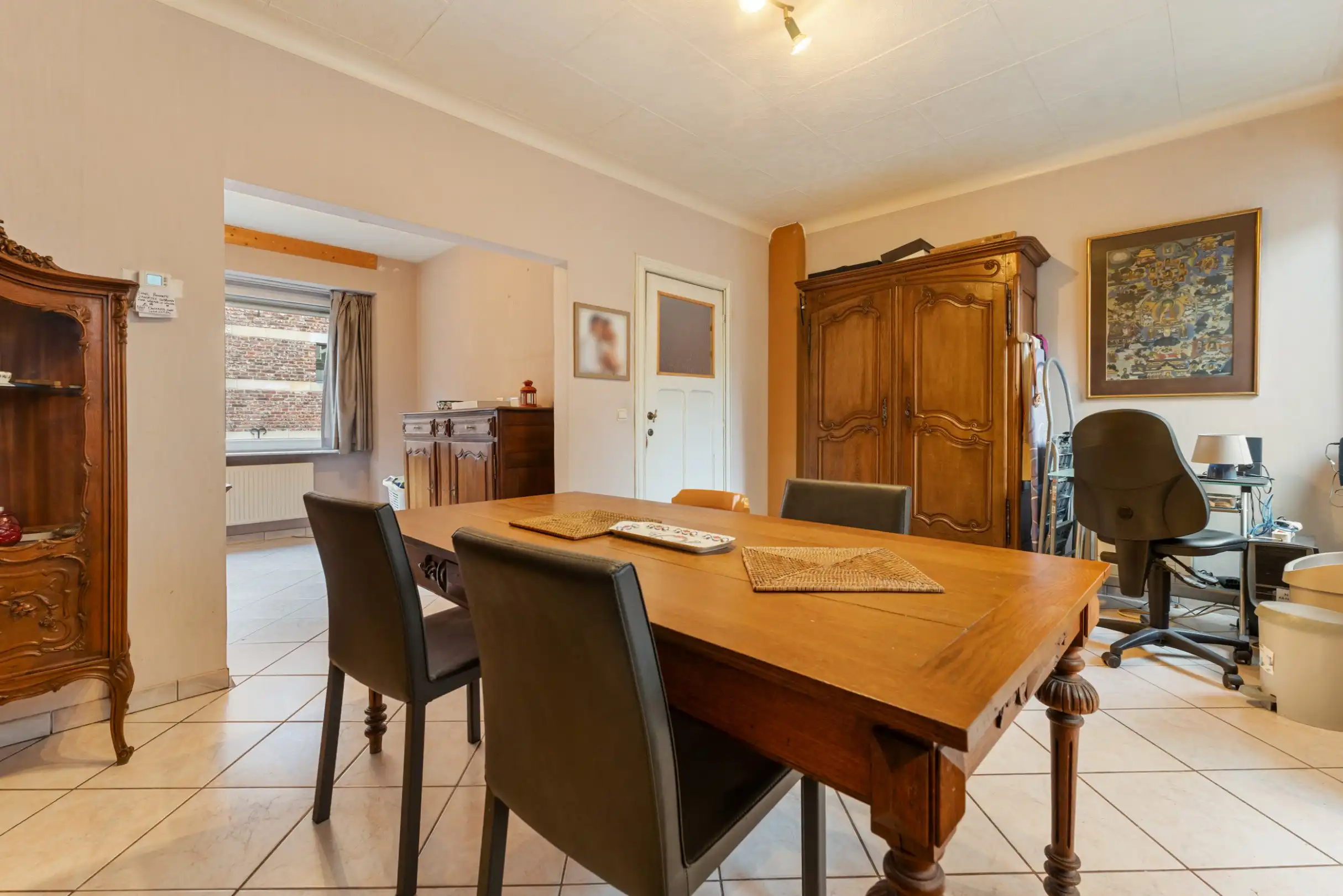 Charmante rijwoning op een toplocatie in hartje Tongeren. foto 7