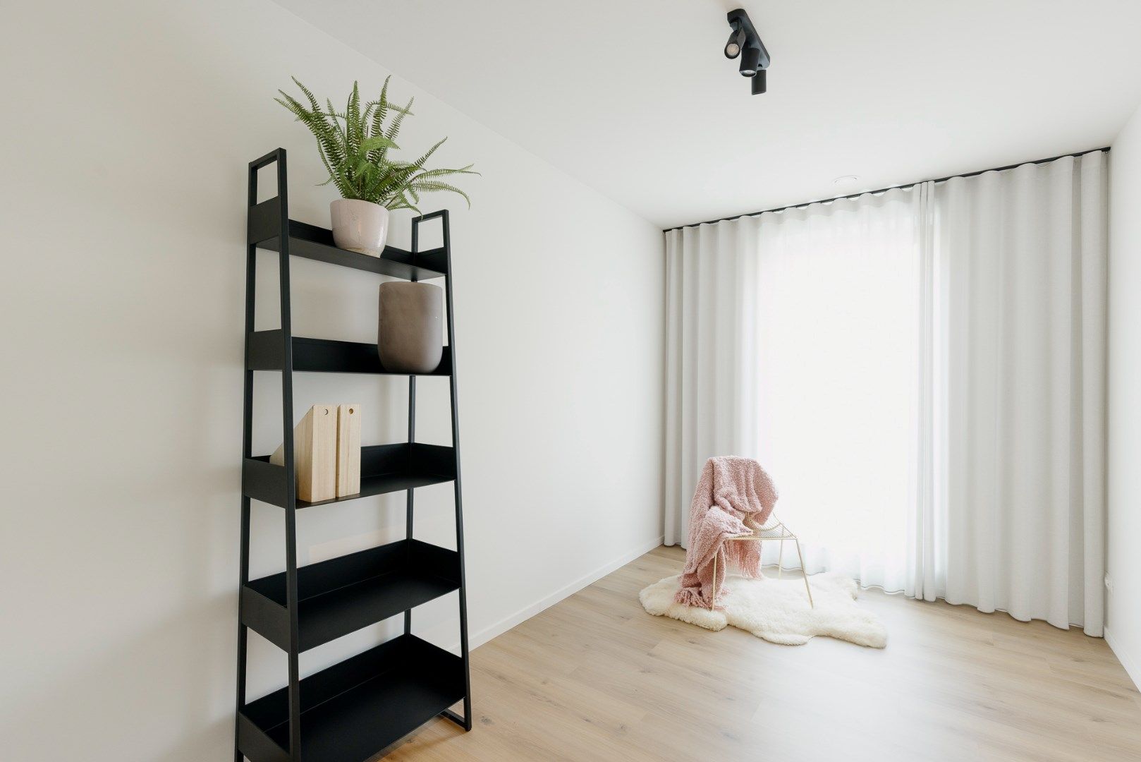 Instapklare nieuwbouwwoningen in hartje Harelbeke  foto 7