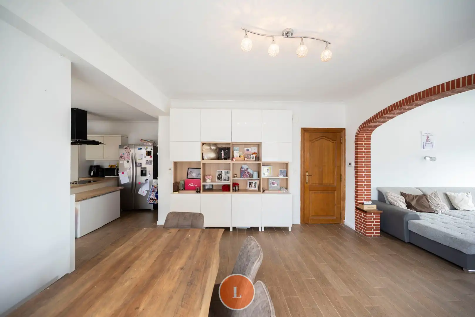 Halfopen woning met 2 slaapkamers (4 mogelijk) en garage foto 5