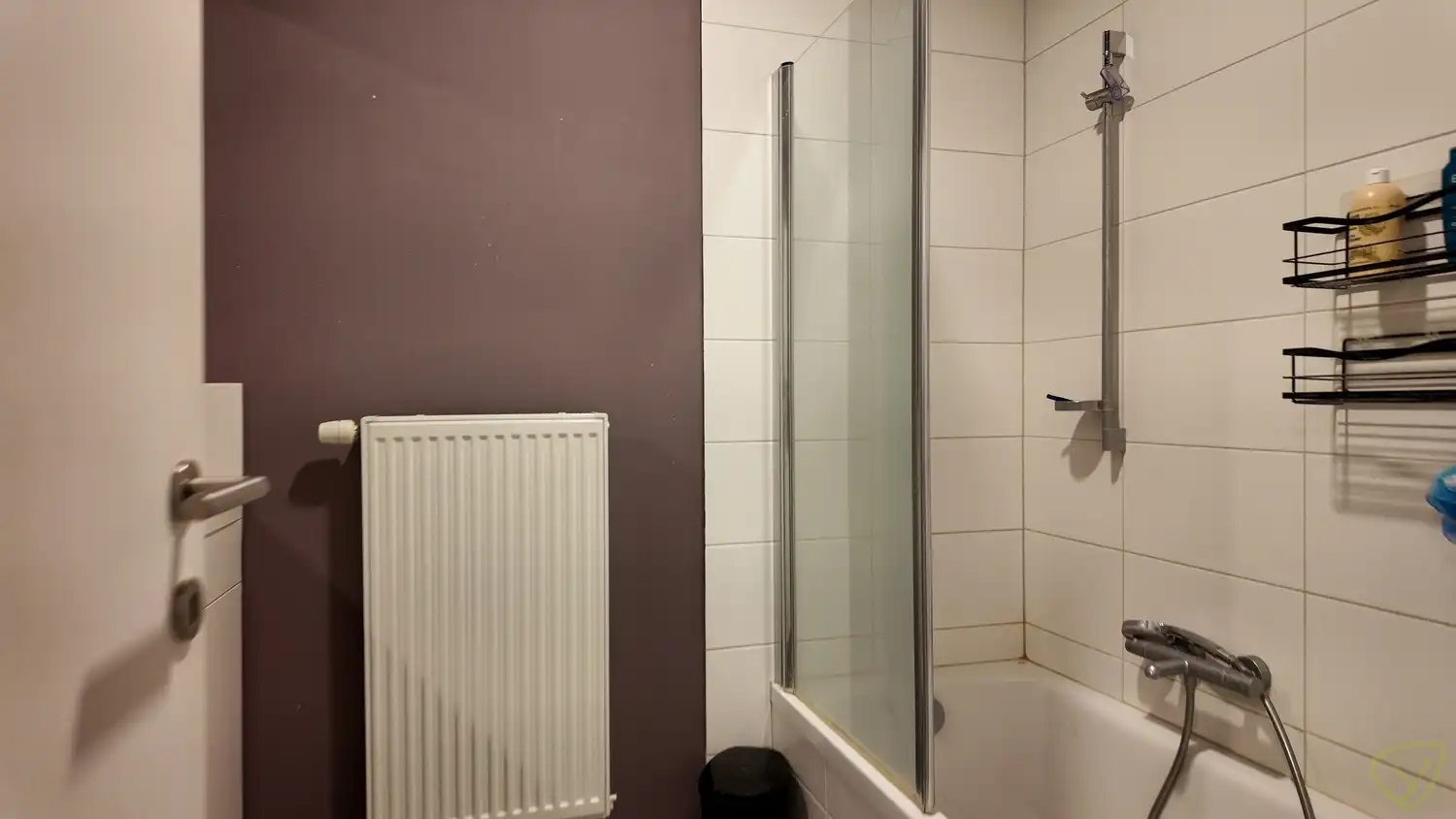 Modern appartement te huur aan de Gentsesteenweg in Eeklo - Perfect voor comfortabel leven in een stijlvolle omgeving! foto 10