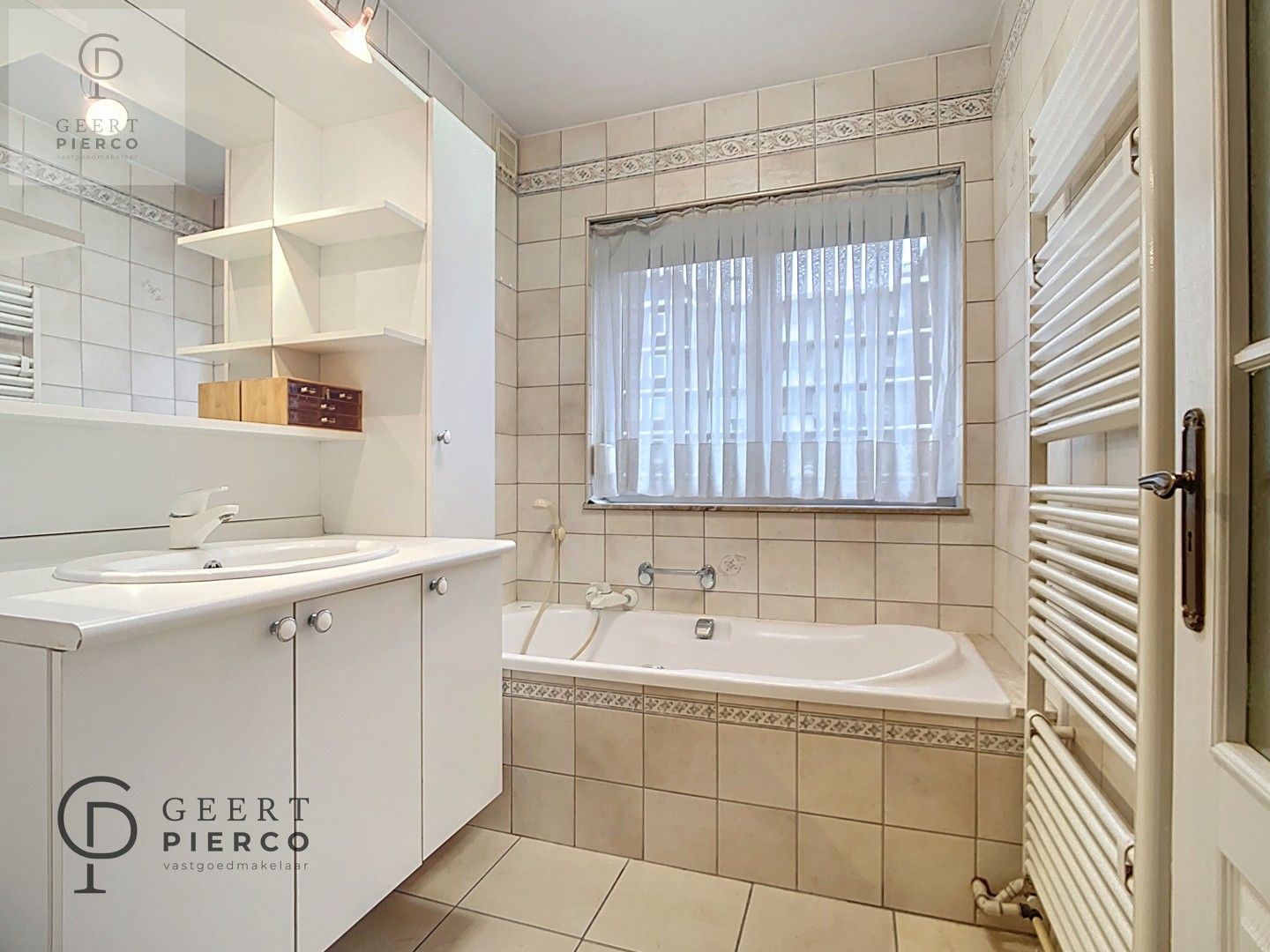 Charmante halve open bebouwing op een zeer geliefde plek in Landen foto 22