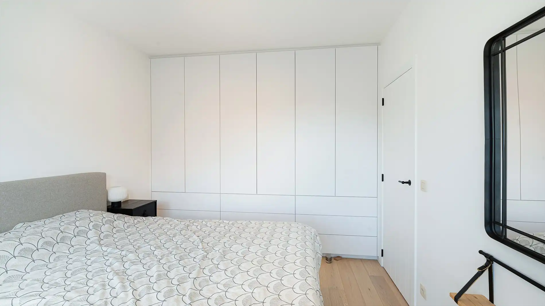 Ruime, recente woning op uitstekende ligging foto 14
