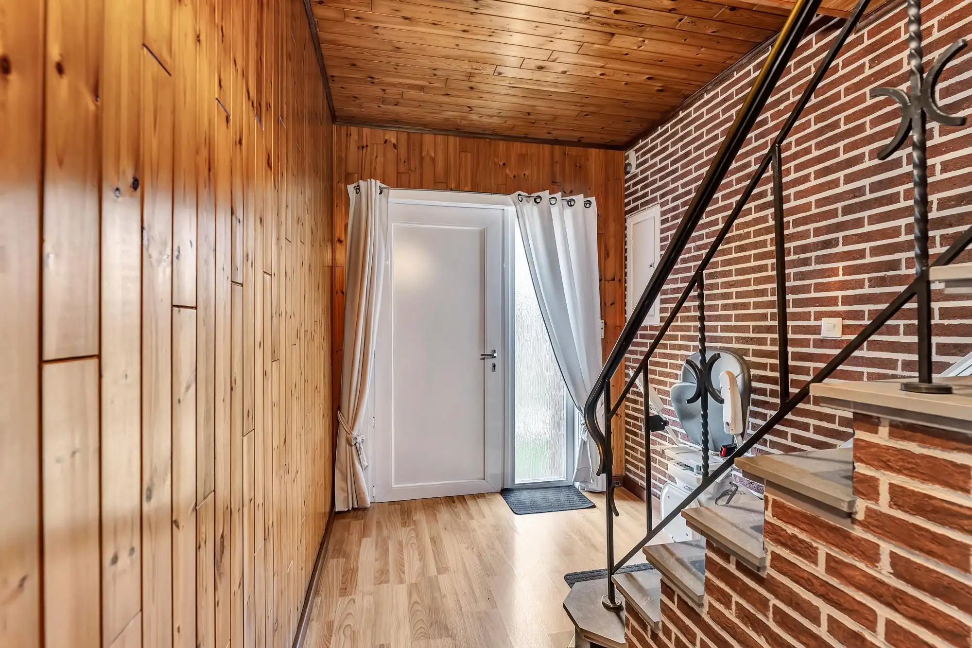 Woning met 3 slaapkamers op rustige locatie in Vollezele foto 2