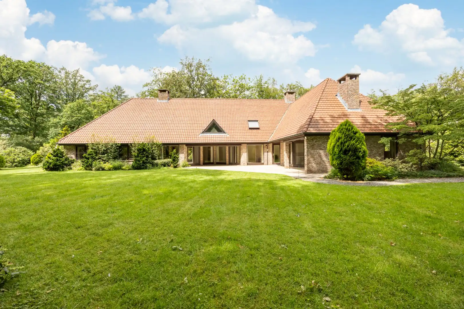 Exclusieve villa met gelijkvloerse master suite, prachtige tuin en uitzonderlijk wooncomfort foto 29