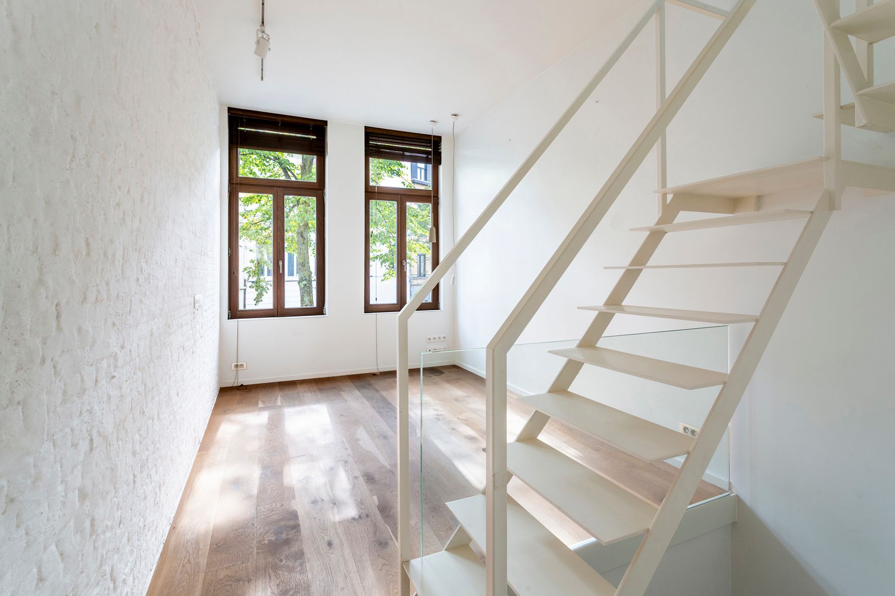 Instapklare woning met uniek binnenbuitengevoel in Antwerpen foto 7