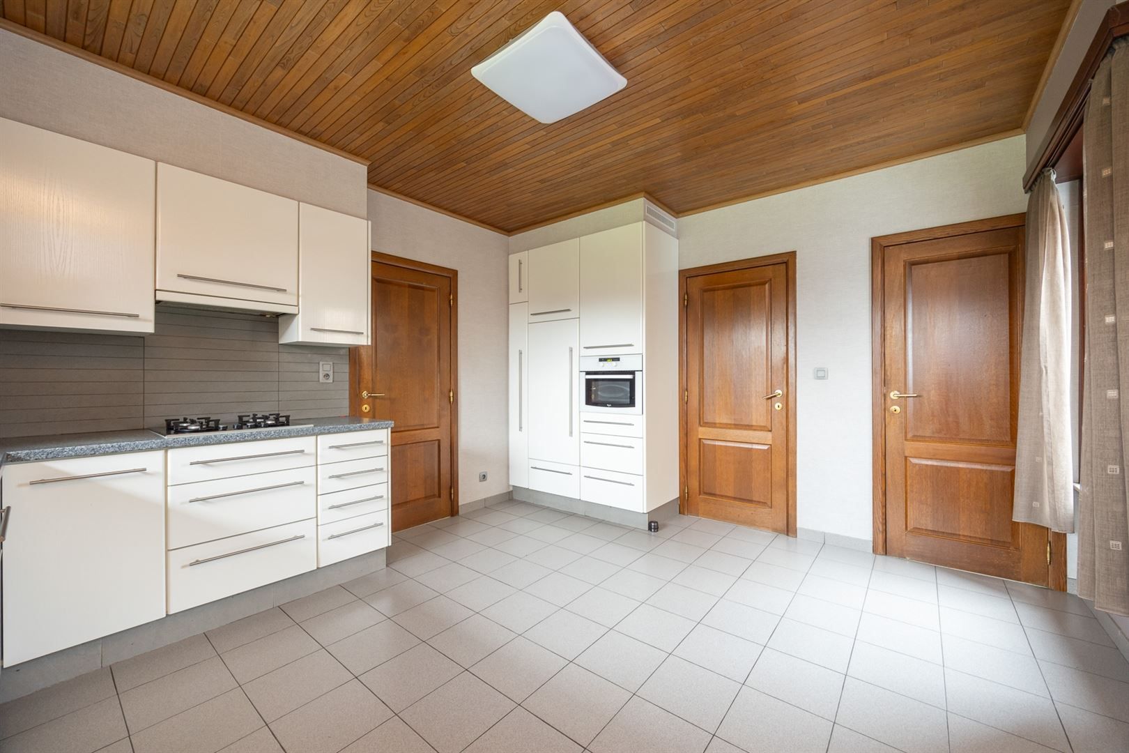 Tijdloze woning op toplocatie met zicht op weiland.  foto 10