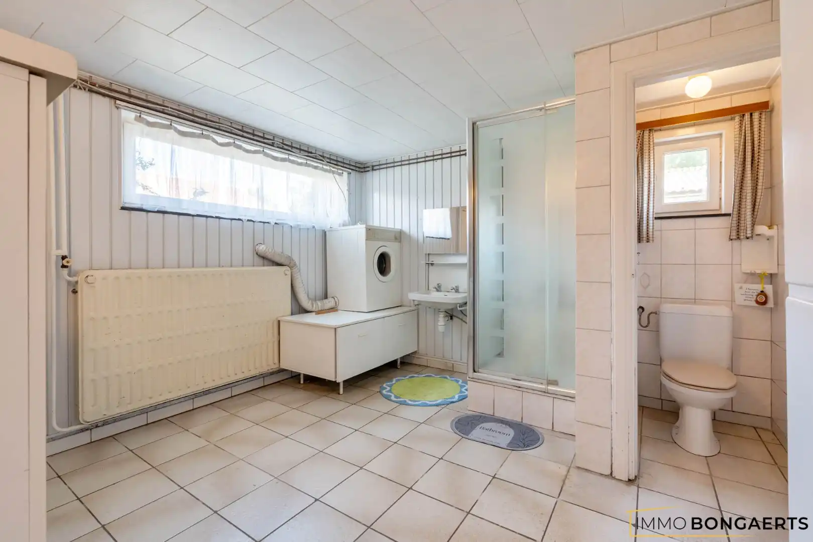 Ruime woning met 3 slaapkamers foto 11