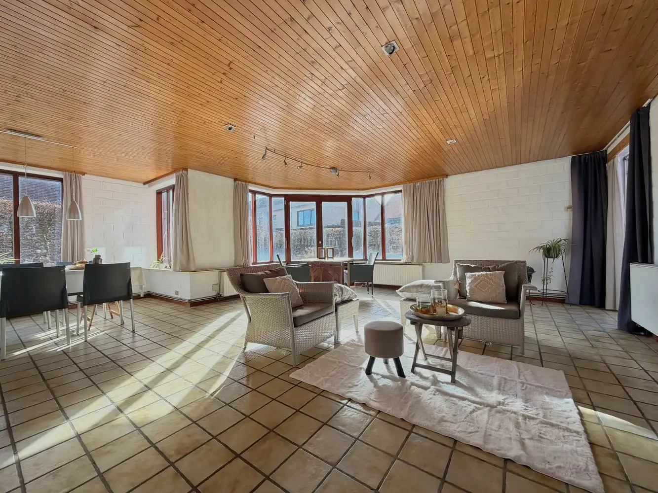 Instapklare, lichtrijke woning (4 slpks) + zonnige tuin foto 2