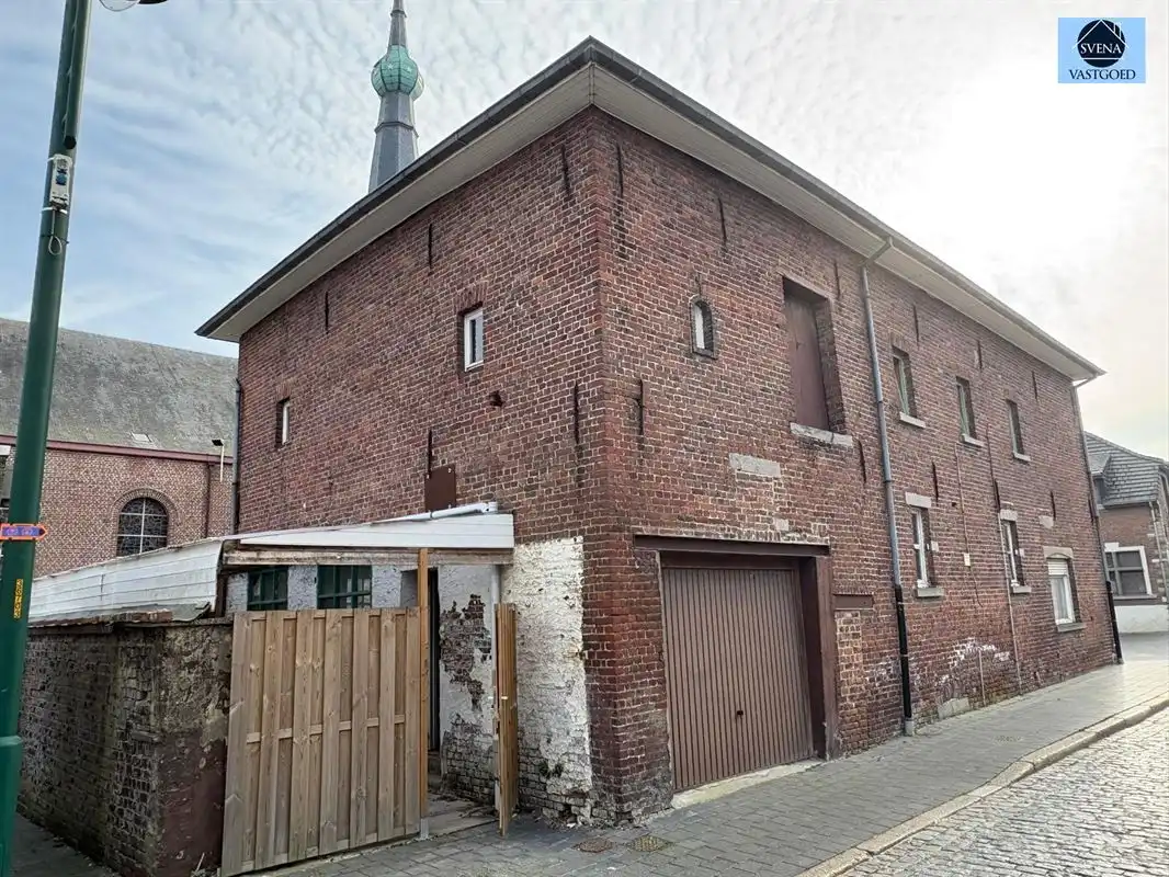 VERDER AF TE WERKEN WONING MET VEEL MOGELIJKHEDEN foto 10