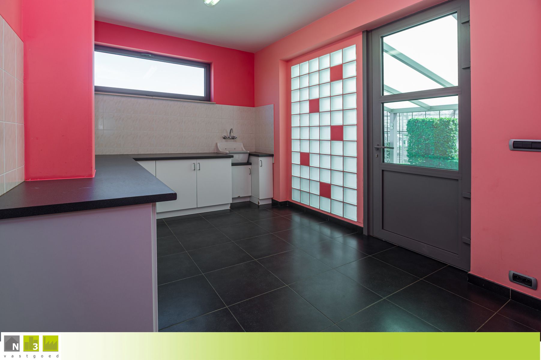 Gebouw te koop foto 20