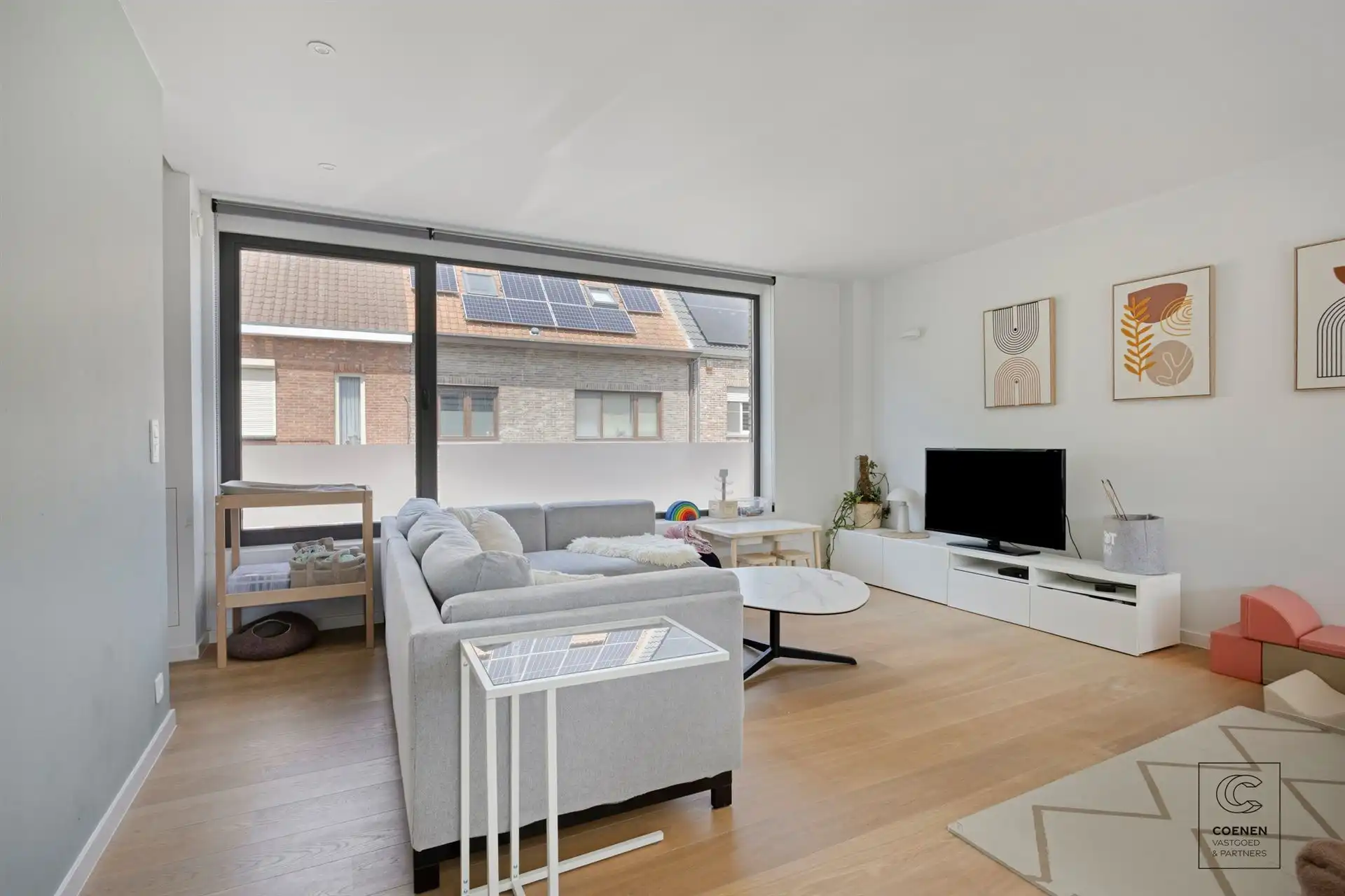 Instapklare woning met 3 slpk, 196 m2 bew. opp te Brasschaat foto 9