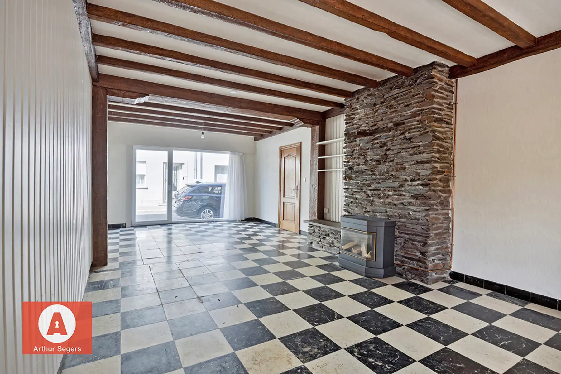 Te renoveren woning nabij centrum Londerzeel foto 4