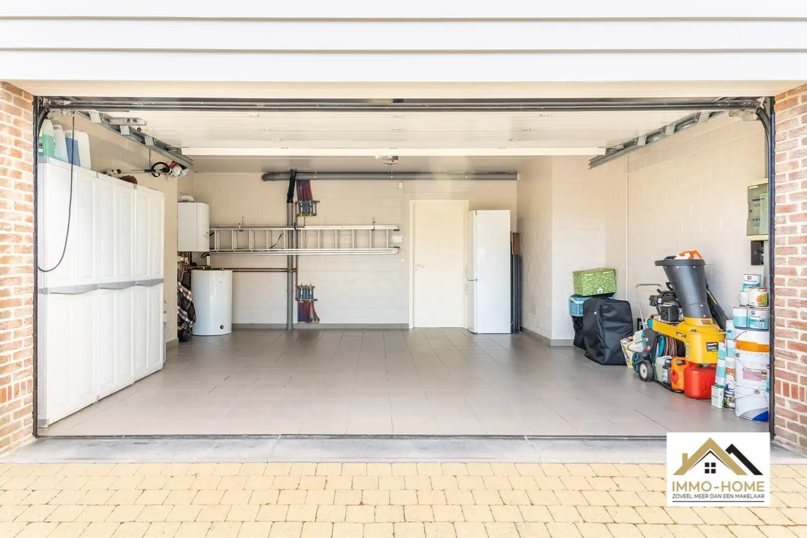 Prachtige woning met breed uitzicht op de tuin foto 27