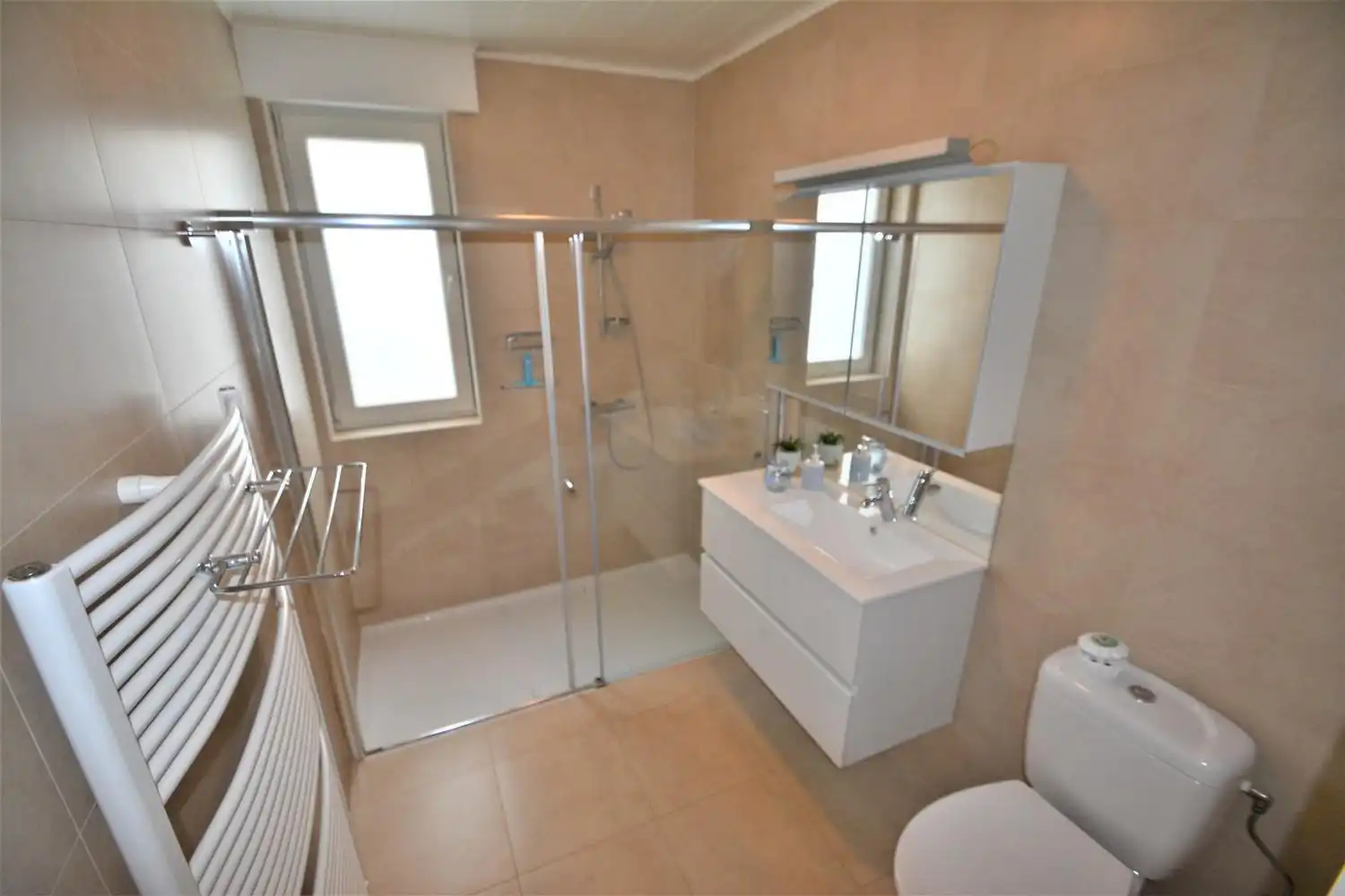 Ruime kangoeroewoning met tuin, terras en garage  foto 5