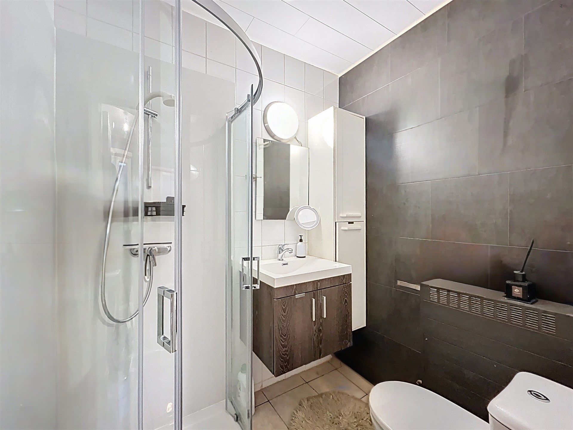 1 slaapkamer appartement op toplocatie foto 5