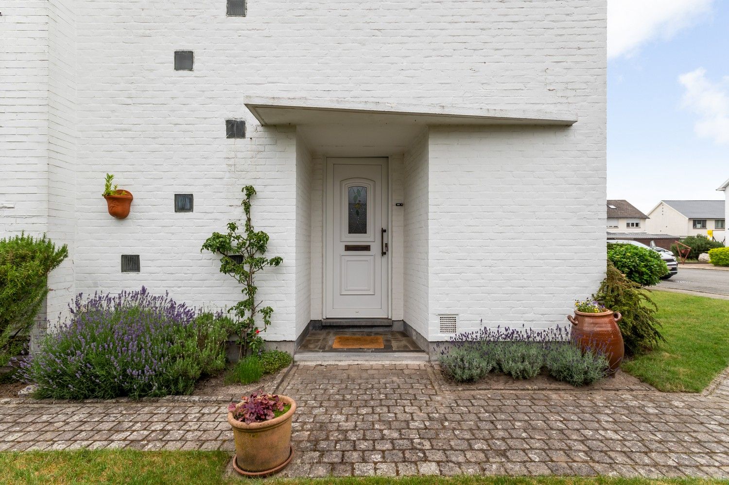 Perfect onderhouden doch deels te renoveren HOB met drie slaapkamers en tuin in Mol! foto 23