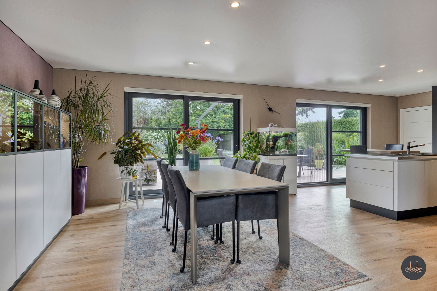 Energiezuinige,  recente woning op een royaal perceel foto 13