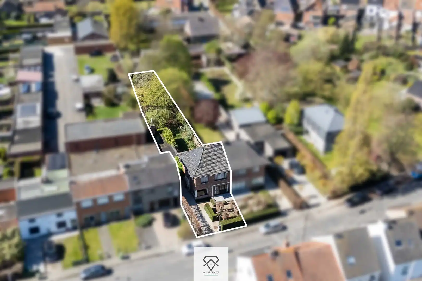 Gezinswoning met tuin en veel potentieel in het gegeerde Oostakker foto 30