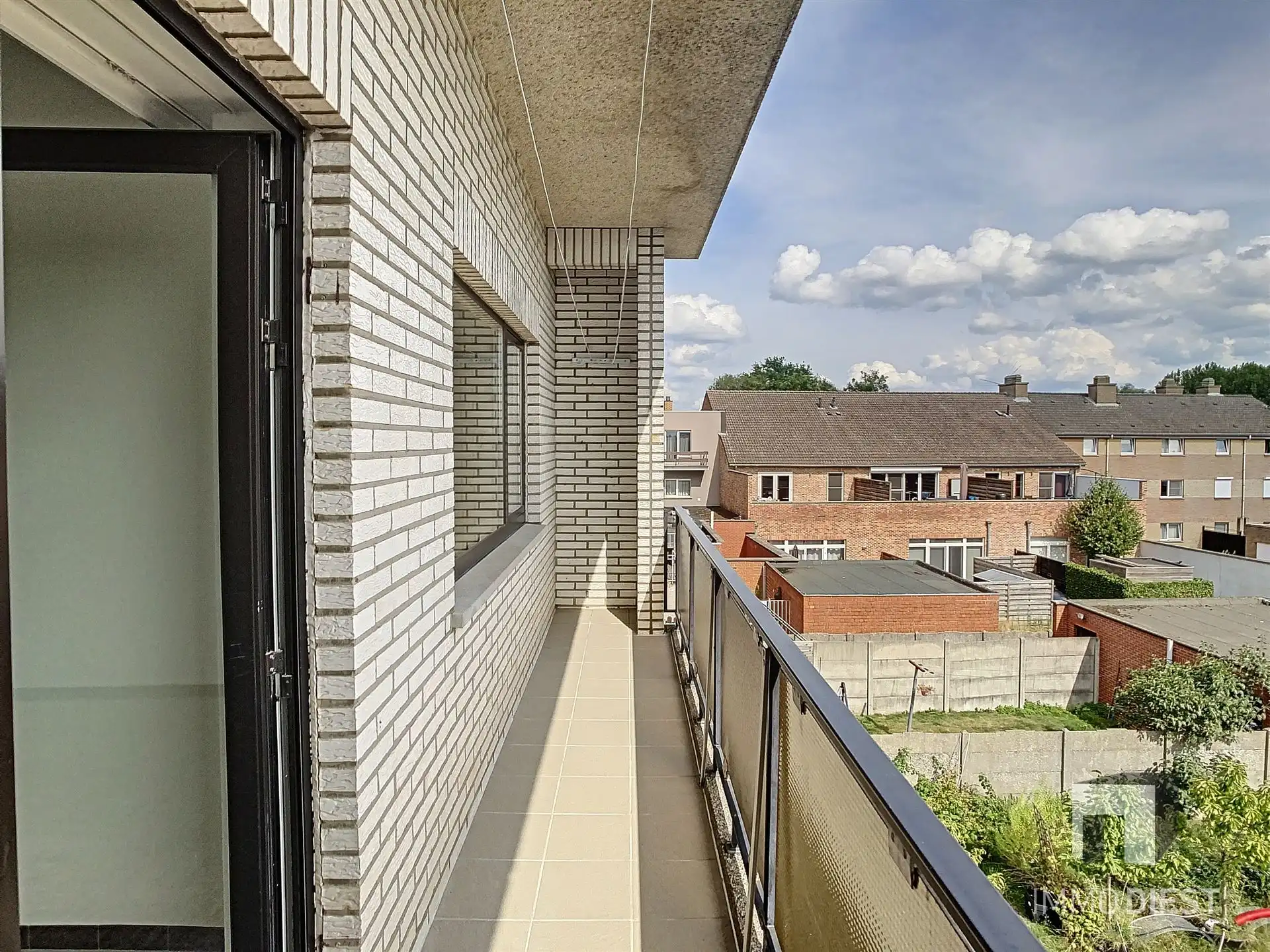 Gerenoveerd appartement met twee slaapkamers in het hartje van Hulst (Tessenderlo) foto 9