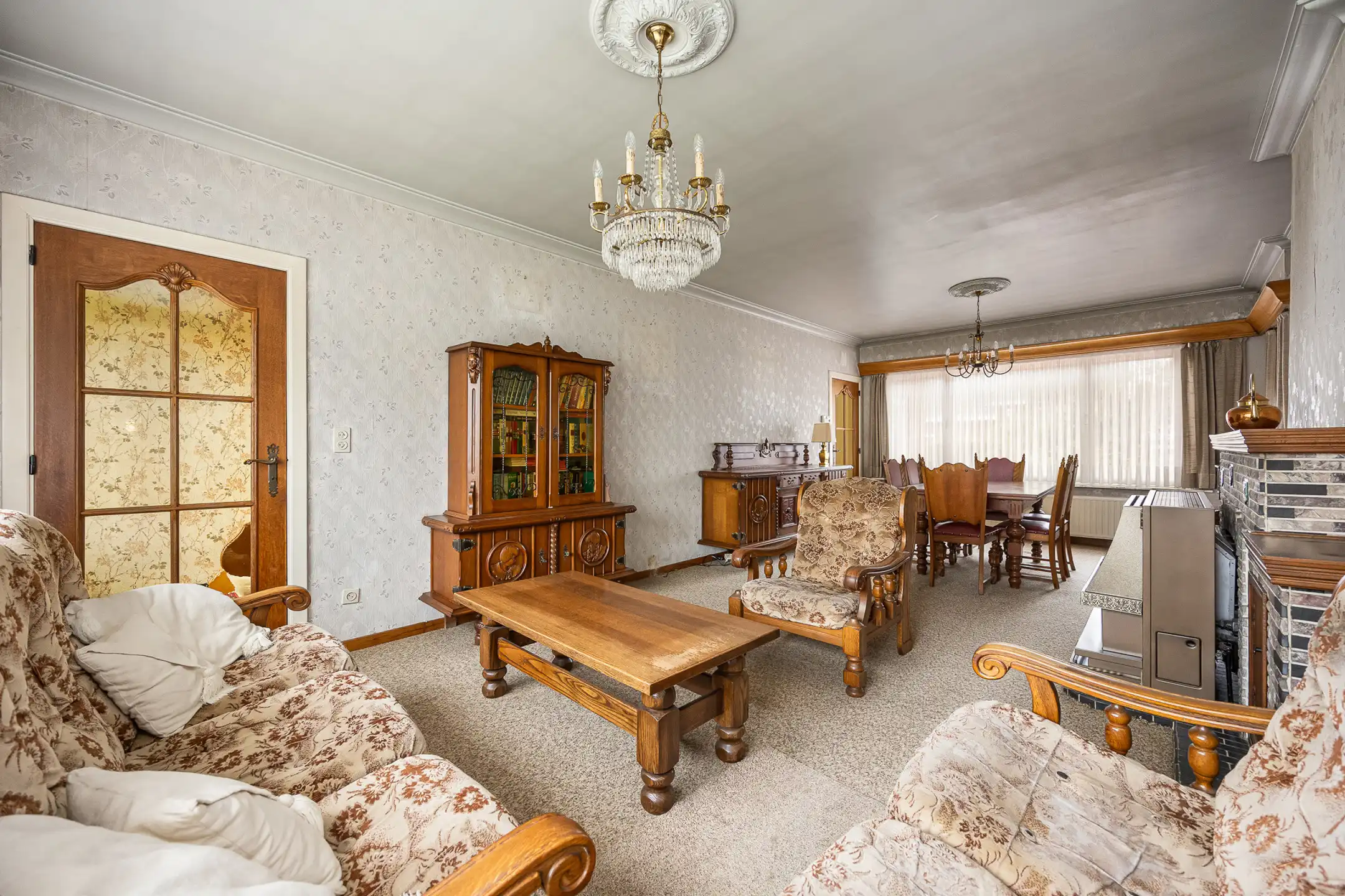 Te renoveren woning met 4 slpk's op toplocatie in Beerse foto 5