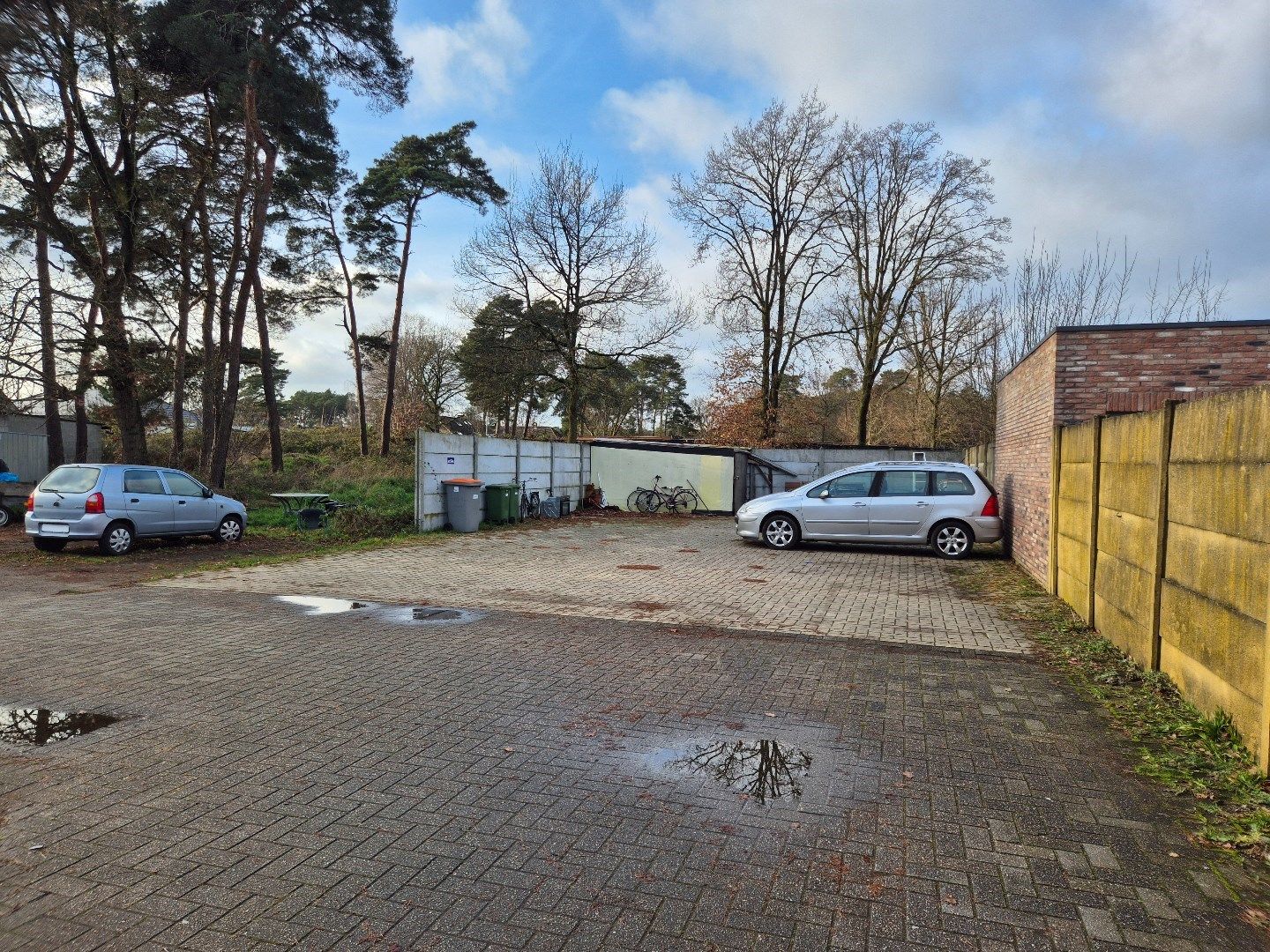 Handelszaak op toplocatie met parking in Maasmechelen  foto 14