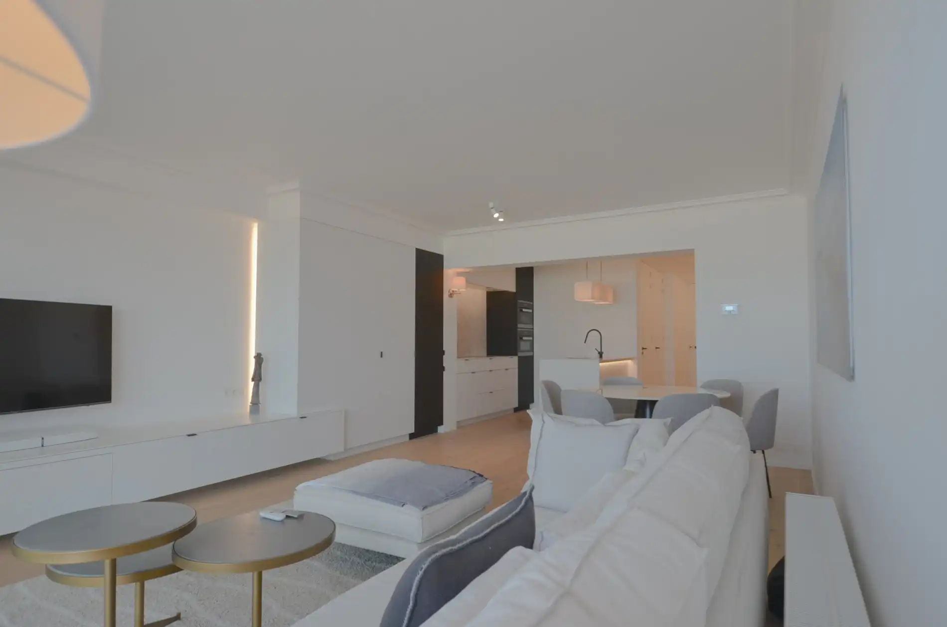 Stijlvol, recent gerenoveerd appartement met frontaal zeezicht. foto 19