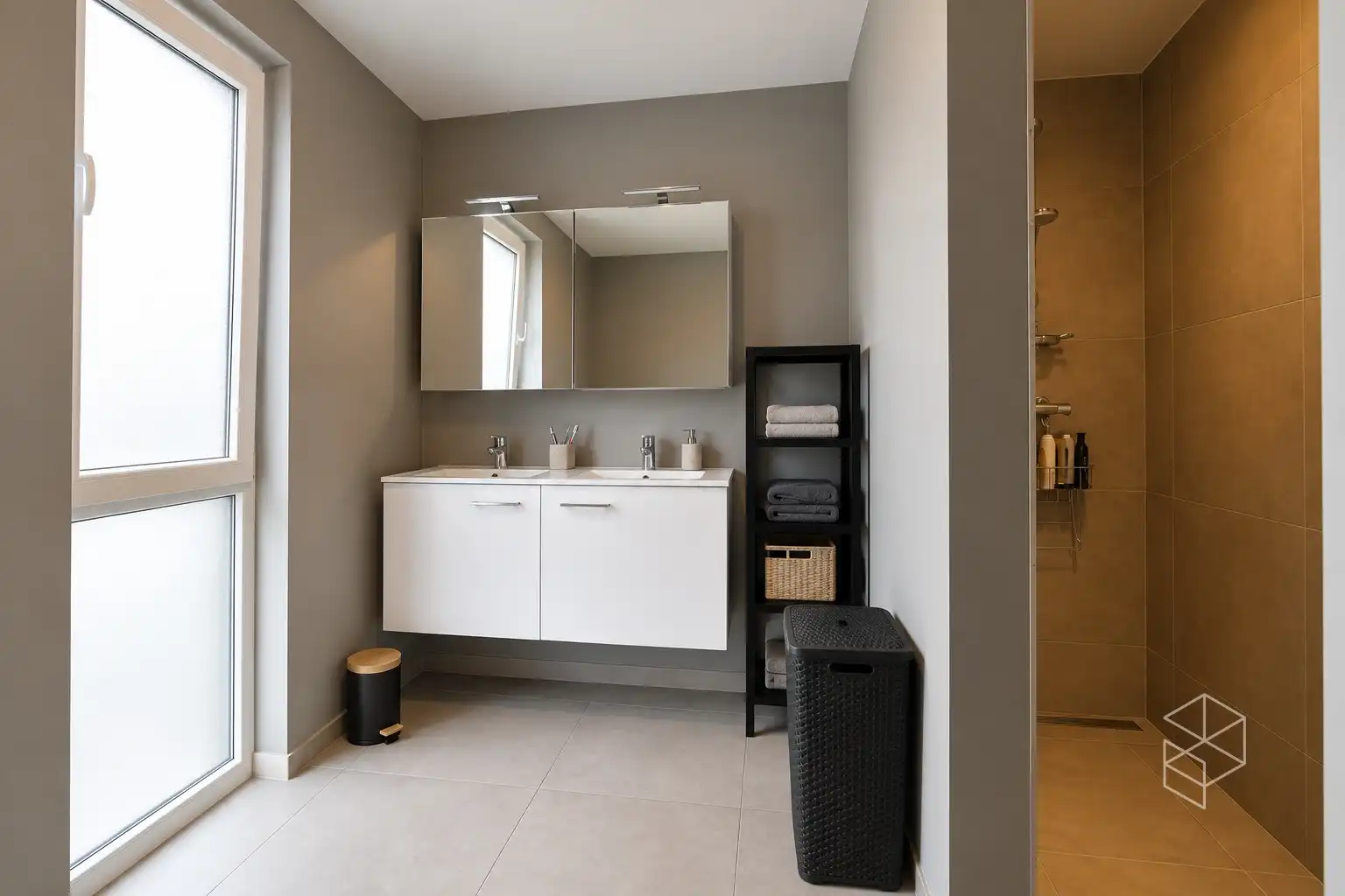 BEZOEKMOMENT NU ZATERDAG 19/09 VAN 16U TOT 18U | RUIM LICHTRIJK GELIJKVLOERS APPARTEMENT MET 2 SLKPS EN GROOT TERRAS foto 13