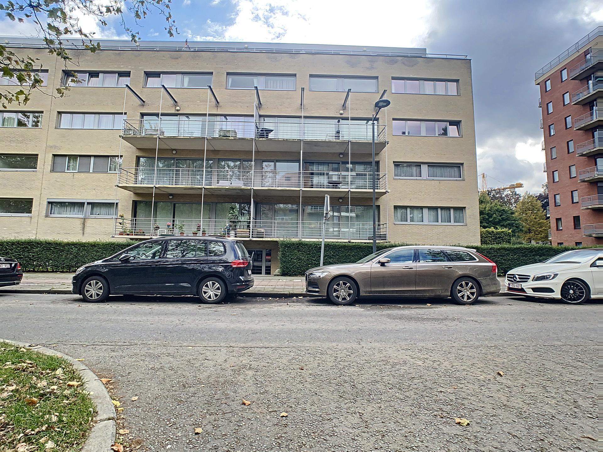 Duplex-penthouse met 3 slaapkamers en terras in Evere foto 15