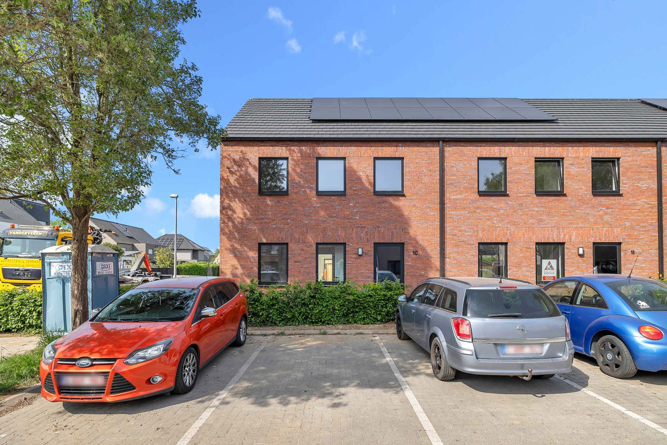 Nieuwbouwwoning te Ninove foto {{pictureIndex}}