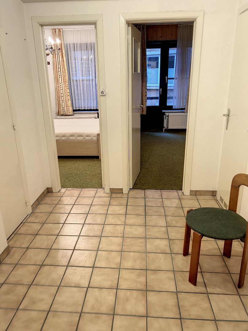 2-slpk appartement nabij zeedijk te Mariakerke. foto 9